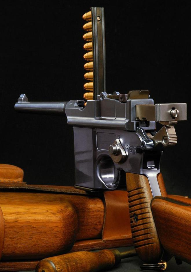 96的速射型 M712是最早的冲锋手枪新葡京1分钟高达900发 它是毛瑟C(图5)