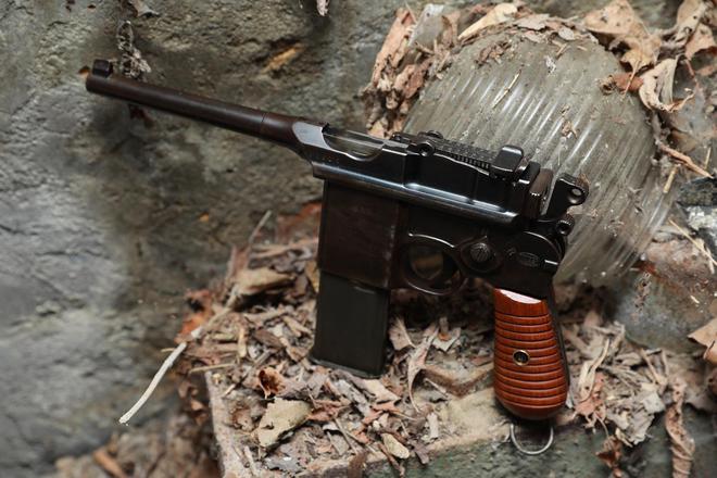 96的速射型 M712是最早的冲锋手枪新葡京1分钟高达900发 它是毛瑟C(图8)