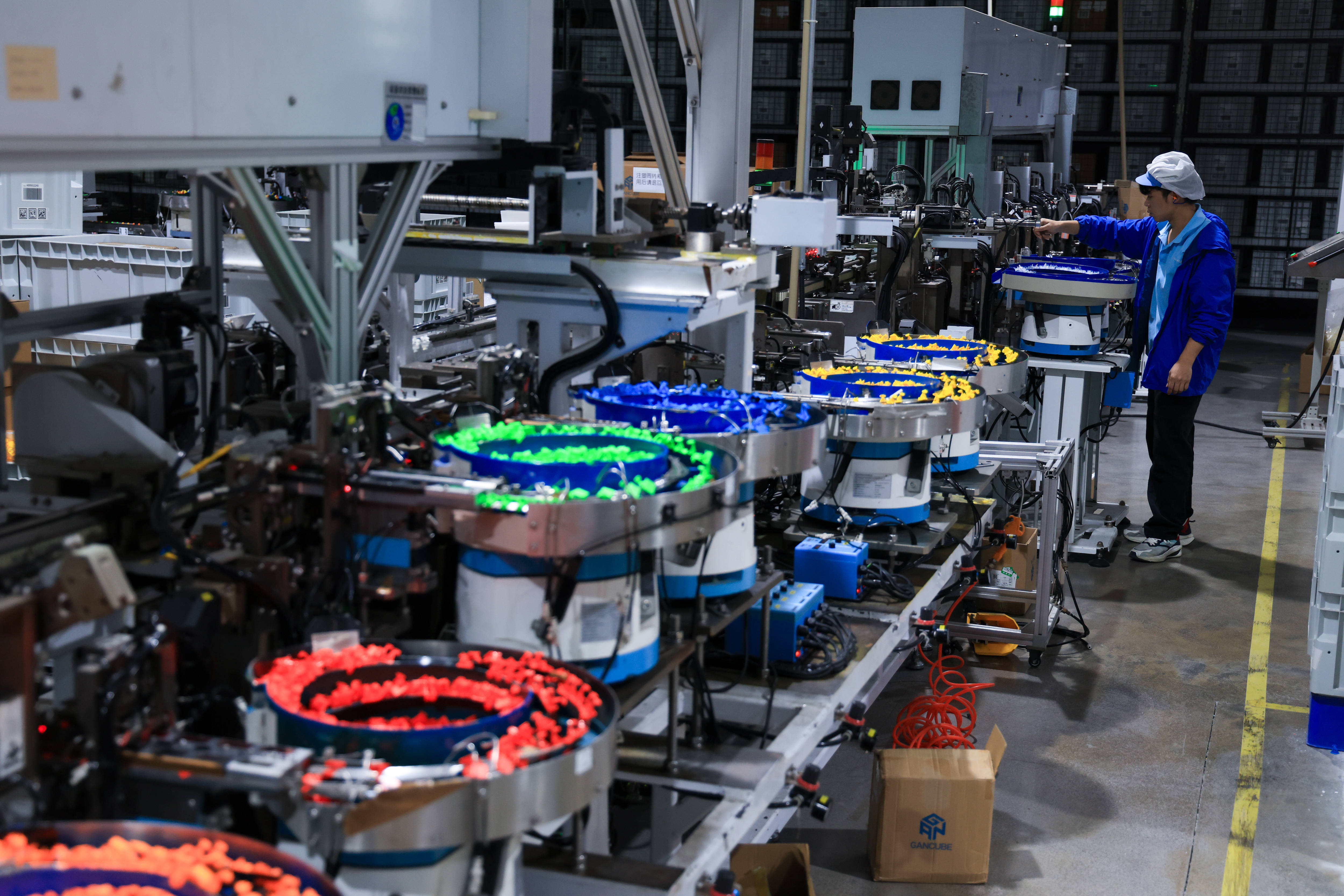 玩 智能益智玩具迎来“春天”新葡京娱乐场app烧脑又好(图13)